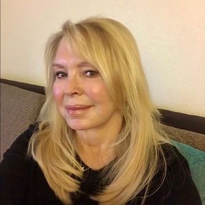 Meet your Posher, Joana